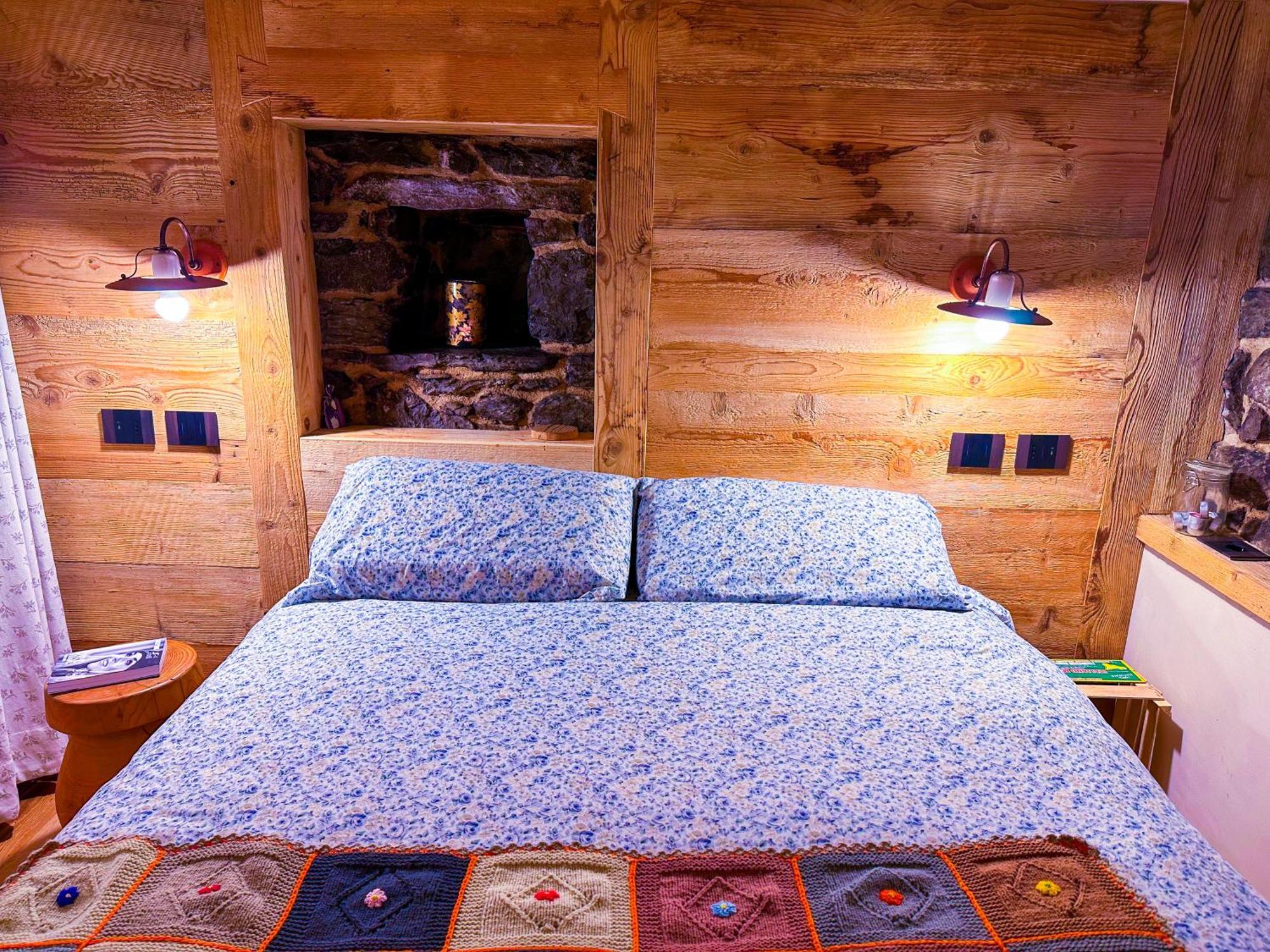 Joivy Modern Family Chalet With Stunning Mountain Views ชัมโปลุก ภายนอก รูปภาพ